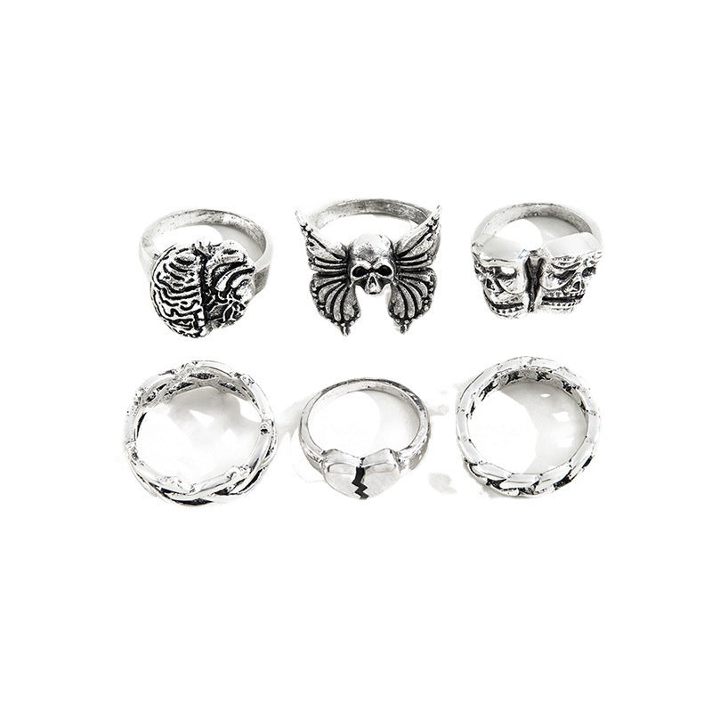 Exaggerated Exaggerated Ring Heart-shaped