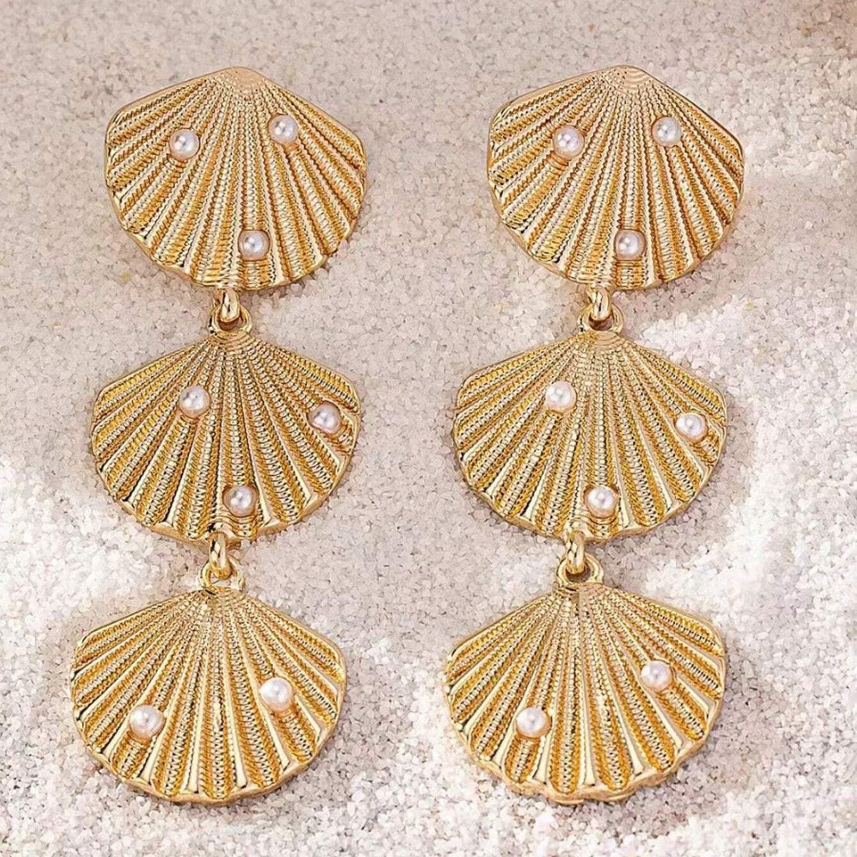 Metal Shell Artistic Minimalist Ear Cuff