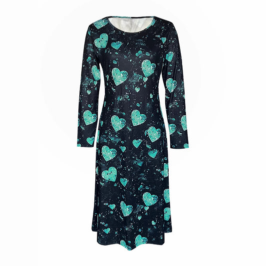 Womens Crew-Neck Casual Valentines Day Dress With A Heart And Digital Print