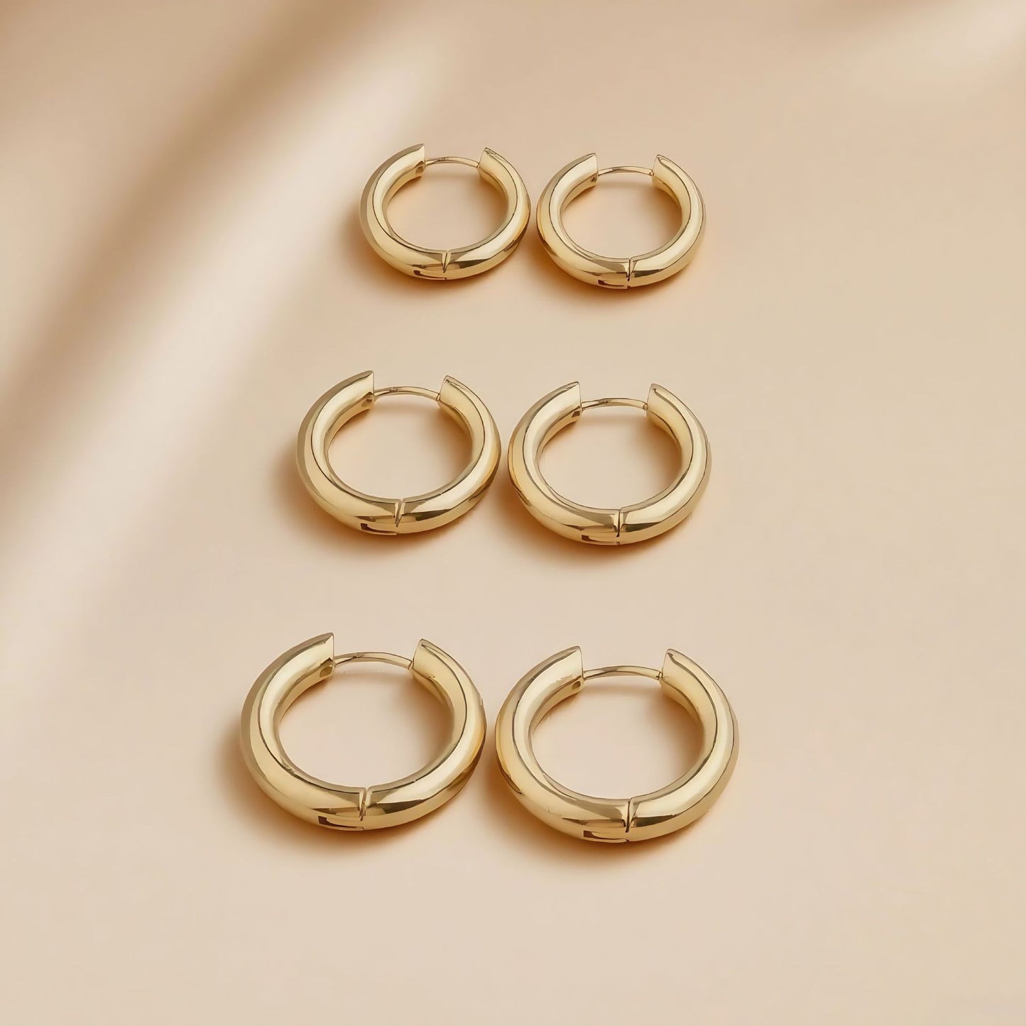 Fashionable Minimalist Earrings For Women
